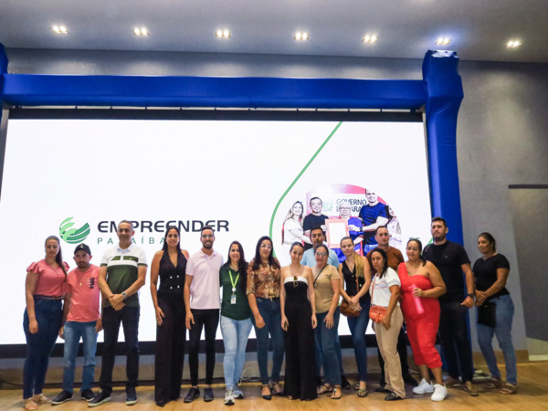 Fortalecendo a economia: Prefeitura de Bom Jesus e Empreender Paraíba capacitam beneficiários de linhas de crédito
